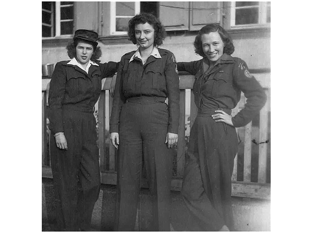 A.R.C. 3rd Division Clubmobile