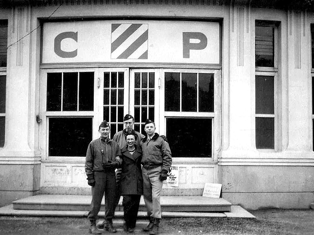 A.R.C. 3rd Division Clubmobile