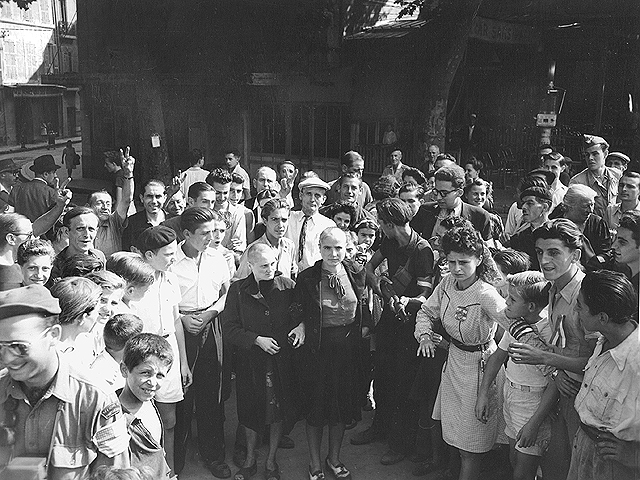 Aix-en-Provence Collaborators 1944 - Hotel DeVille - U.S. 3rd Infantry Division Photography WWII