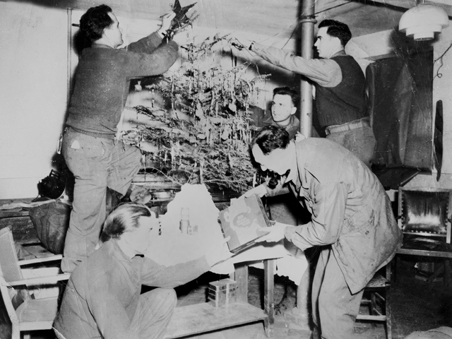 Ribeauville Christmas 1944 : Colmar Pocket - U.S. 3rd Infantry Division Photographers WWII