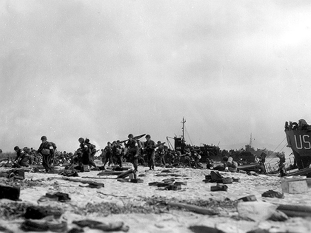Yellow Beach - Bay of Pampelonne 1944 - Operation Dragoon - U.S. 3rd Infantry Division WWII