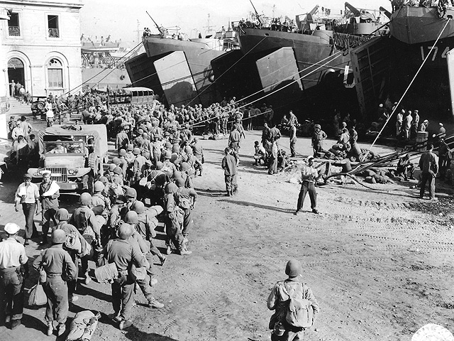 Bagnoli - Operation Dragoon - U.S. 3rd Infantry Division Photography WWII