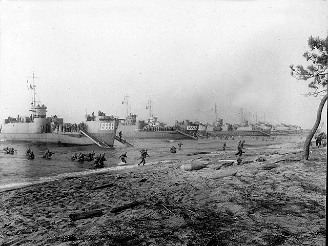 Red Beach - Bay of Cavalaire 1944 - Operation Dragoon - U.S. 3rd Infantry Division Photography WWII