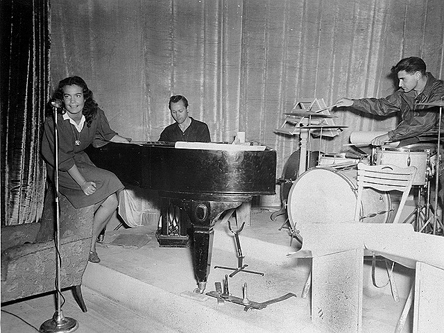 Corey Michel - Bad Wildungen 1945