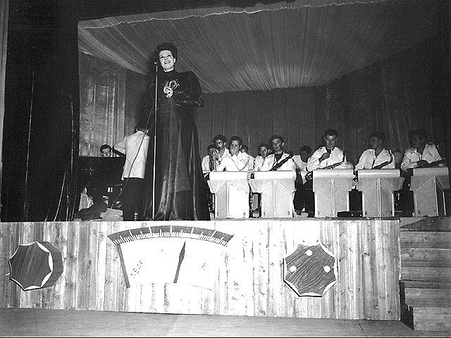 Margot Hielscher - Werner Linscheid Orchestra - Bad Wildungen 1945