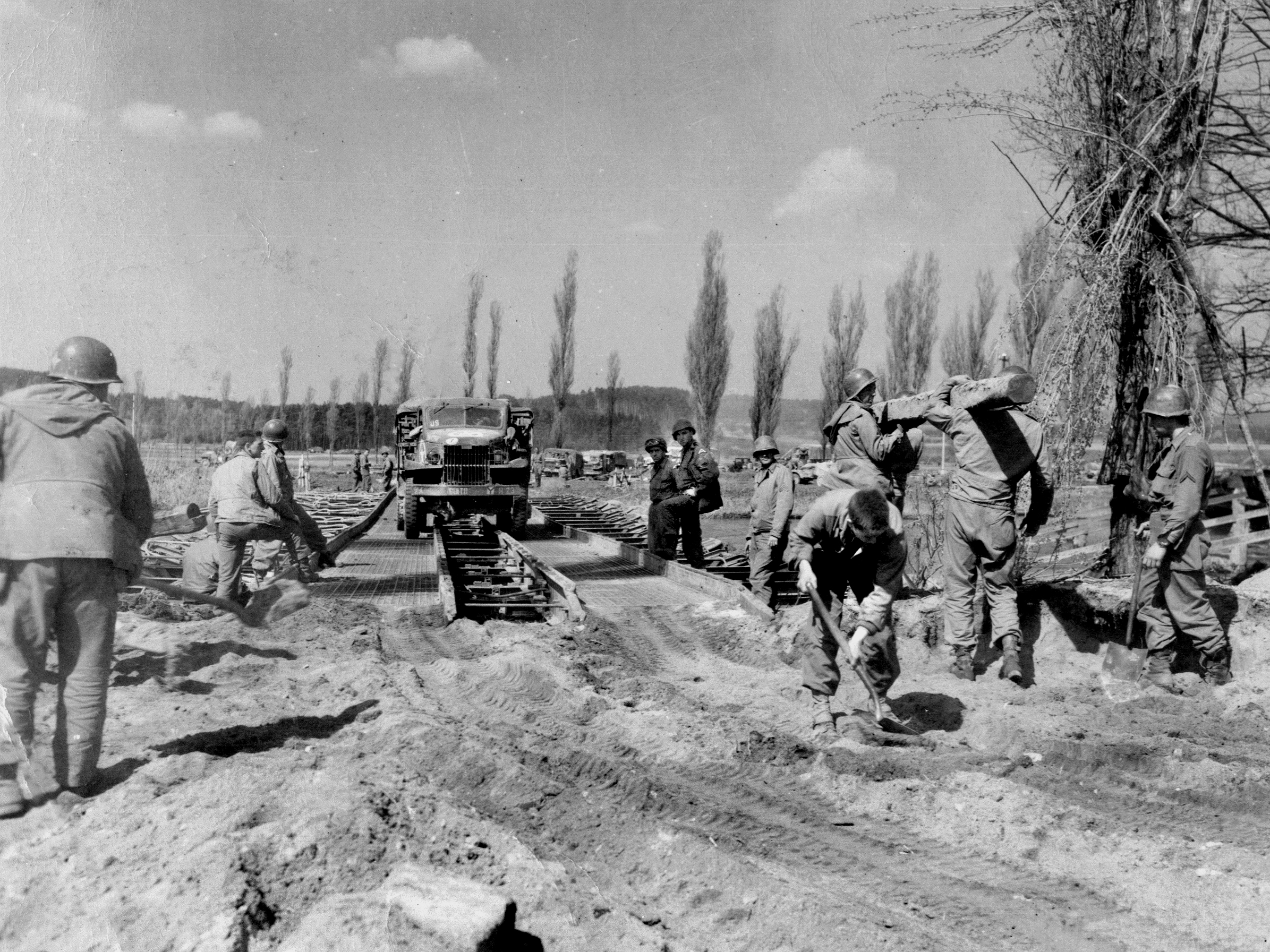 Obertheres 1945 - U.S. 3rd Infantry Division Photography WWII