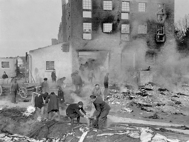 Bamberg 1945 - U.S. 3rd Infantry Division Photography WWII