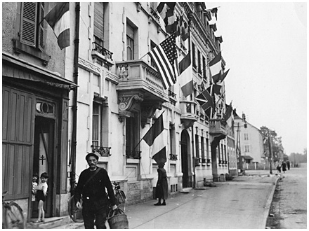 Lure Flags WW2