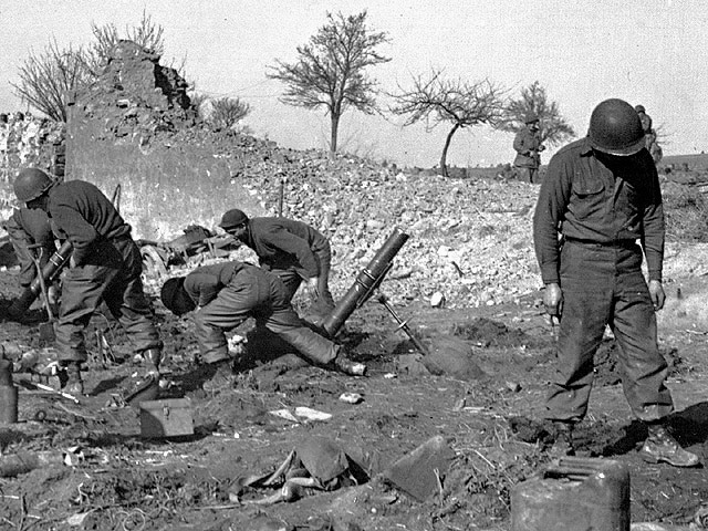 Hornbach - 1945 - U.S. 3rd Infantry Division Photography WWII