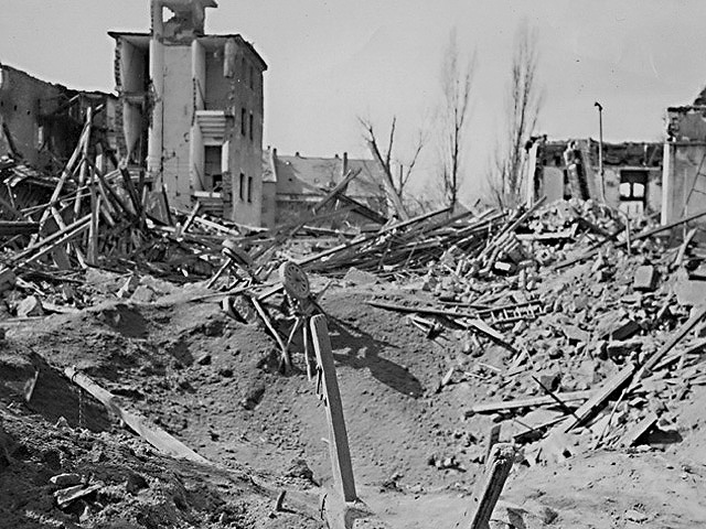 Zweibrucken - 1945 - U.S. 3rd Infantry Division Photography WWII