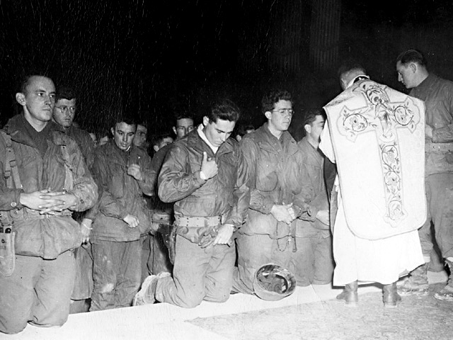 Cathedrale Notre-Dame Stasbourg 1944 - U.S. 3rd Infantry Division Photography WWII
