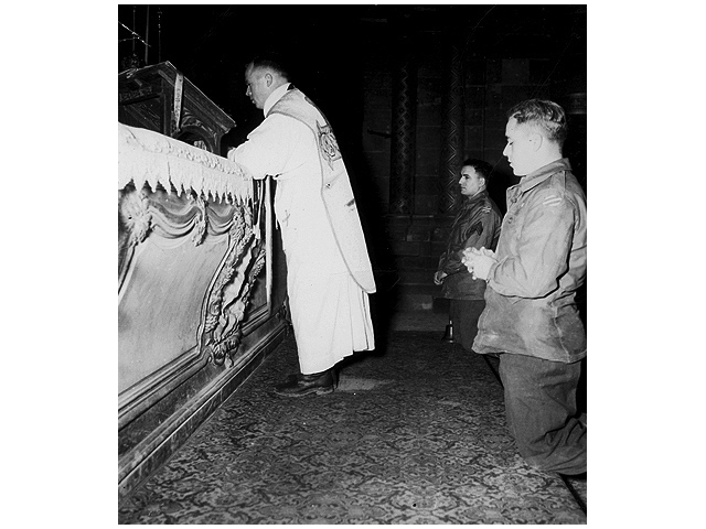 Cathedrale Notre-Dame Stasbourg 1944 - U.S. 3rd Infantry Division Photography WWII