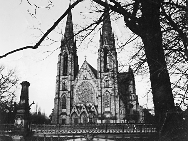 St. Paul's Church Stasbourg 1944 - U.S. 3rd Infantry Division Photography WWII