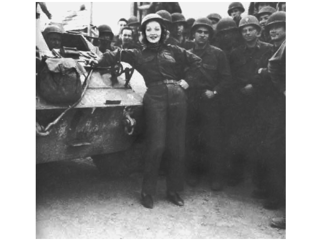 USO - Marlene Dietrich - Fuchstadt Germany April 1945