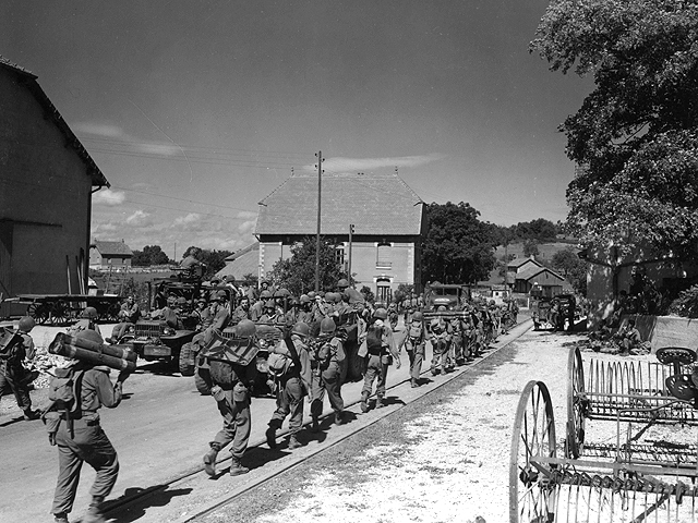 Larnod 1944 - U.S. 3rd Infantry Division Photography WWII